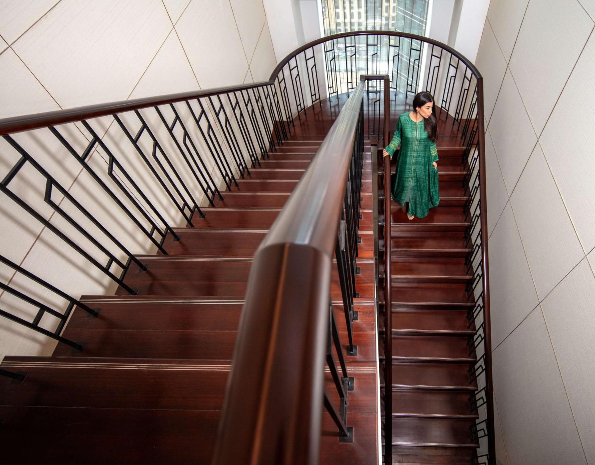 Hyatt Regency Riyadh Olaya Luaran gambar A staircase