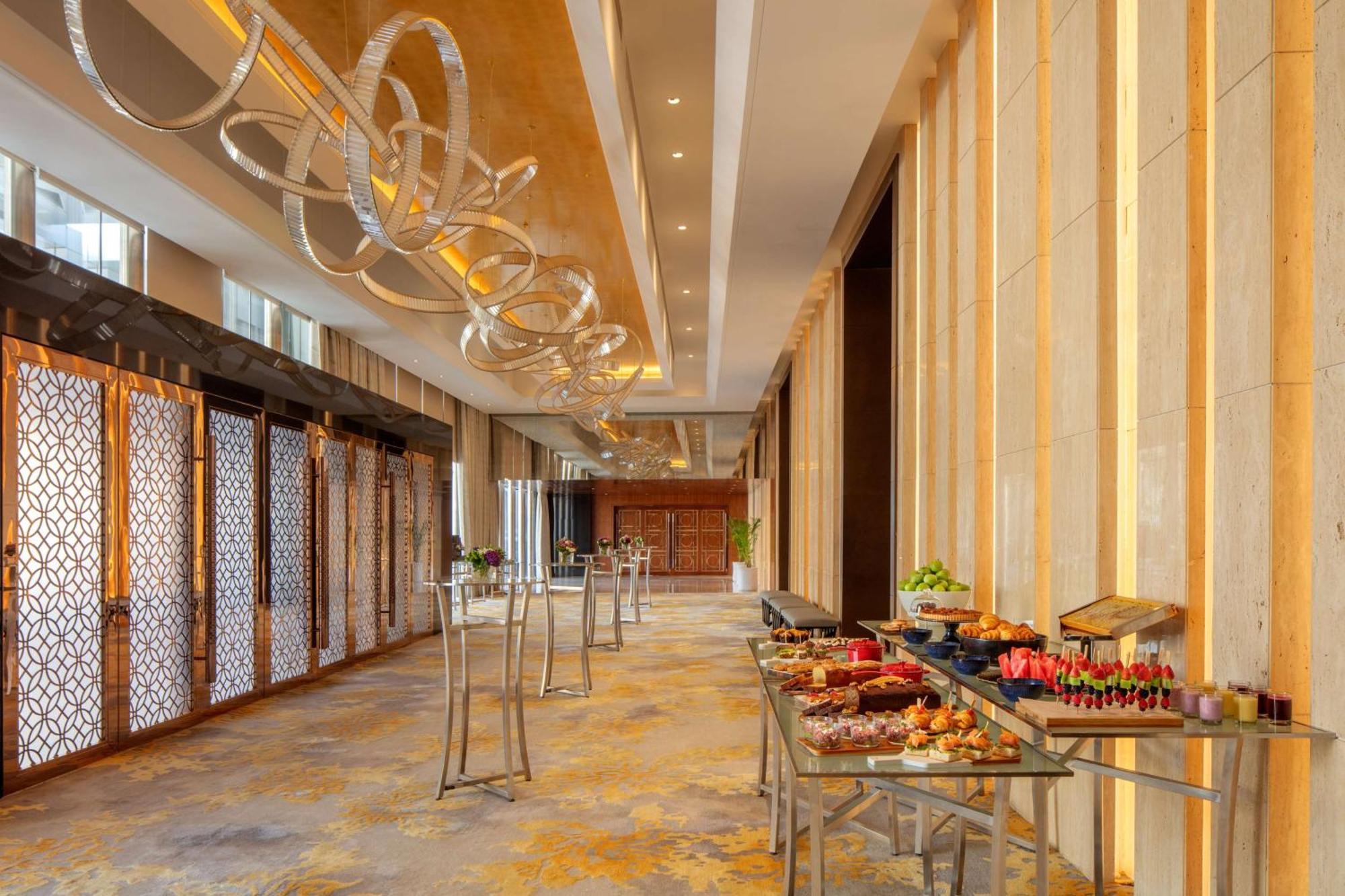 Hyatt Regency Riyadh Olaya Luaran gambar The Westin Mumbai International Airport