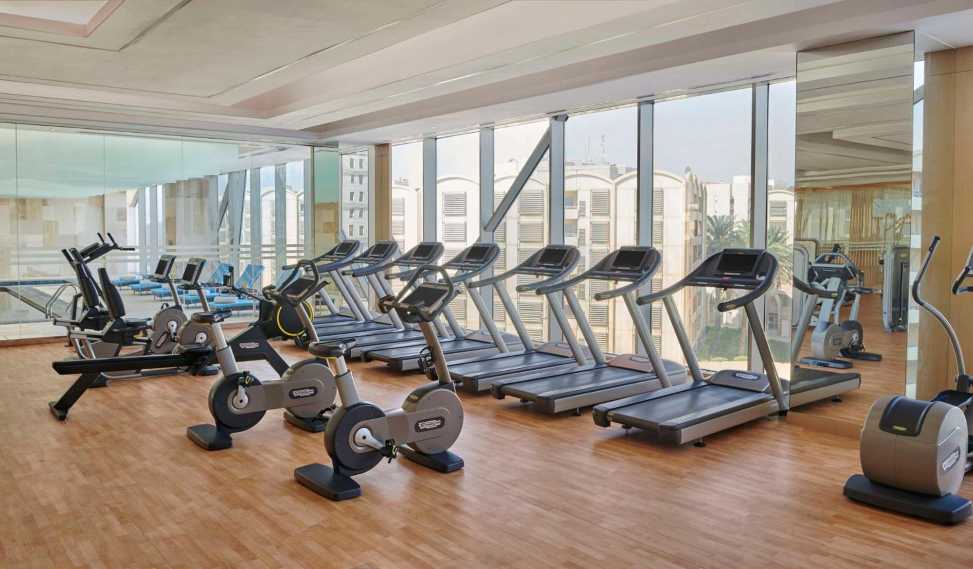 Hyatt Regency Riyadh Olaya Luaran gambar A gym at the Jumeirah Beach Hotel